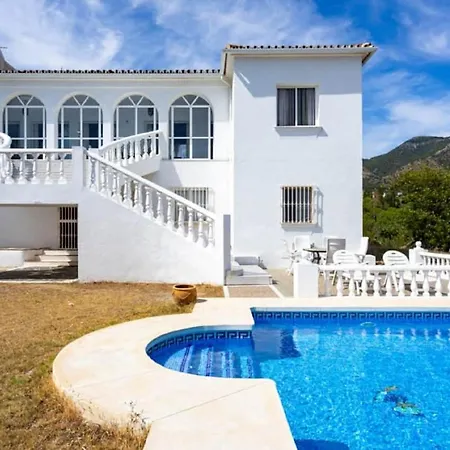 别墅 Villa Crusas In Mijas 米哈斯