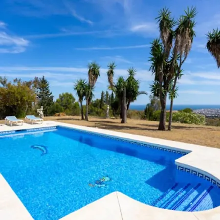 别墅 Villa Crusas In Mijas 米哈斯
